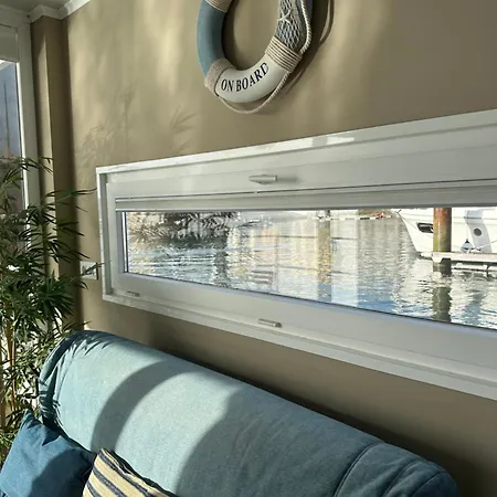 Casa Flotante Hotel en barco