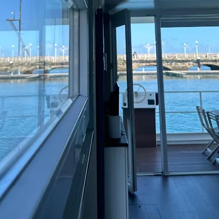 Casa Flotante Ботель *